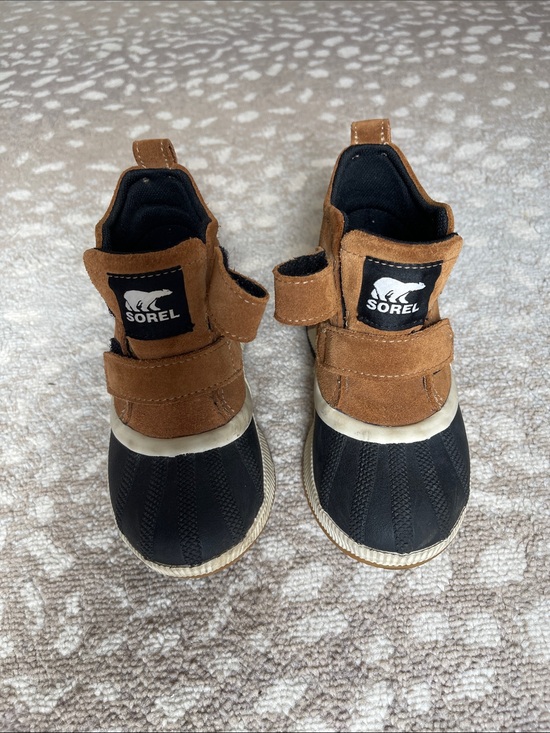 Sorel Other - Sorel Kids Black and Brown Suede Duck Boots